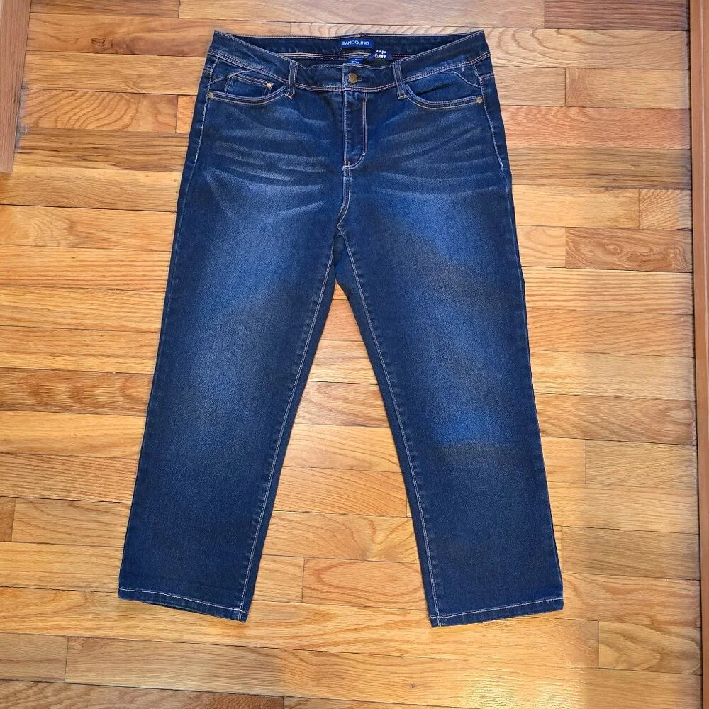 Bandolino Selene crop denim, EUC, size 6